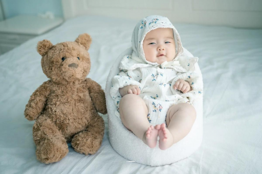 莘县宝宝摇头是怎么回事